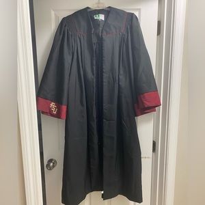 Florida State University graduation gown size small